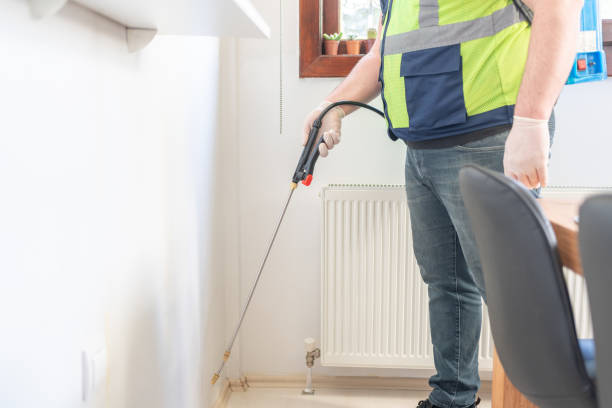 Best Commercial Pest Control Services  in Okawvle, IL